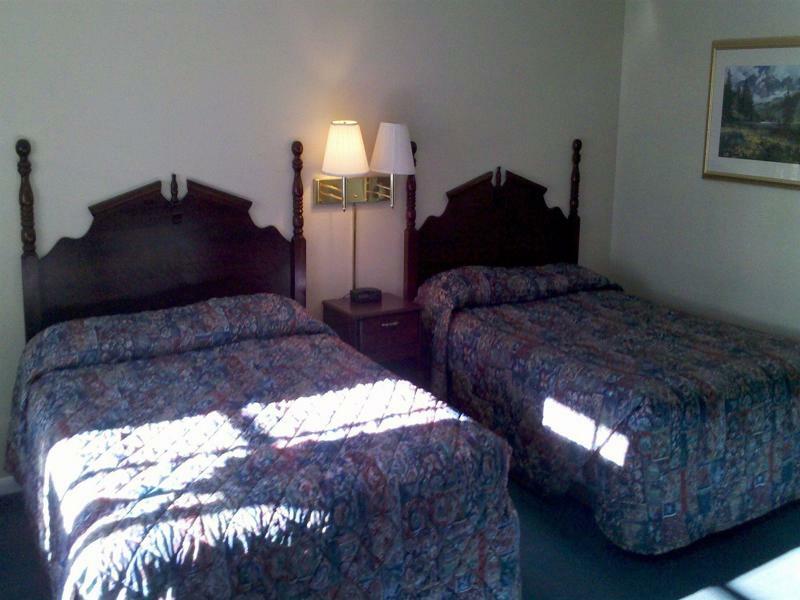 Swiss Chalet Inn رويدوسو، نيومكسيكو المظهر الخارجي الصورة